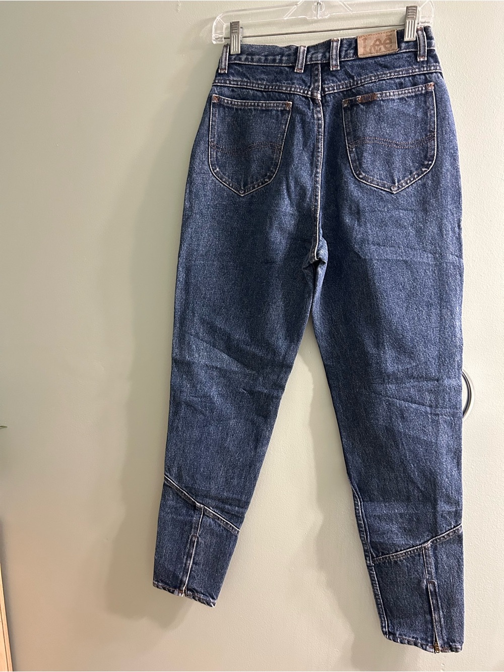 Vintage LEE 80s high waisted mom dark wash jeans zipper hem medium wash